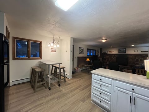 Kitchen view to table.jpg