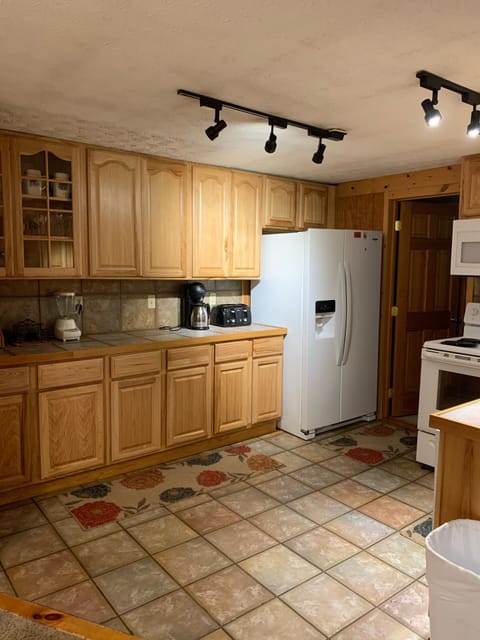 Fully stocked kitchen