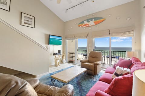 23-Windancer-409-Living