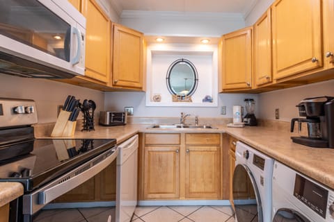 Fully stocked kitchen