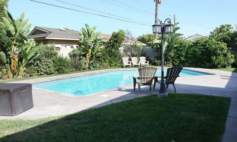 In-ground Pool, BBQ & Pool Chairs