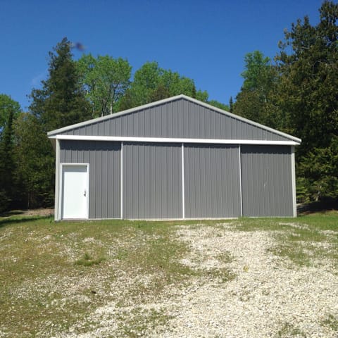 Barn with all the gadgets 