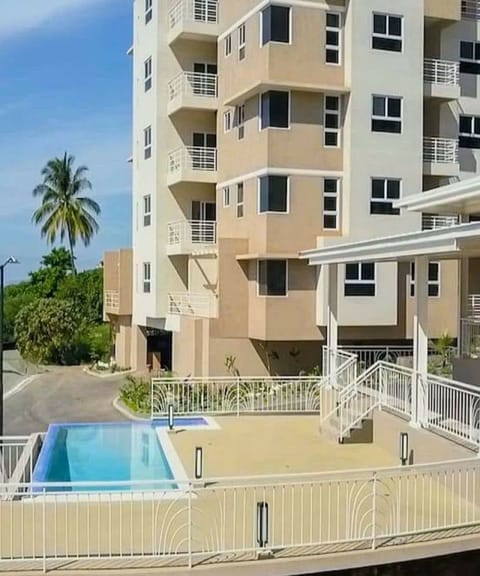 Skyline with Pool