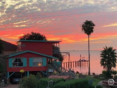 Sunrise In paradise