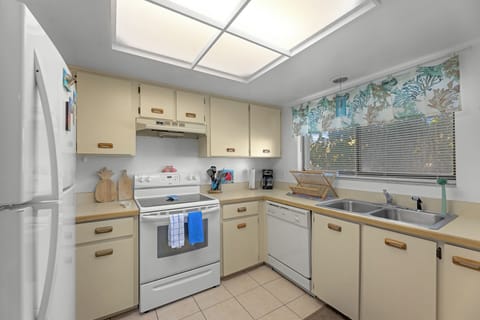 The kitchen is fully equipped.