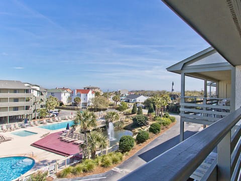 Welcome to Lighthouse Point 5C - Your Tybee Beachfront Escape!