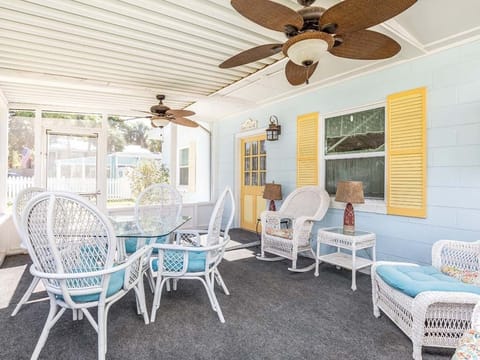 Screened In Front Porch