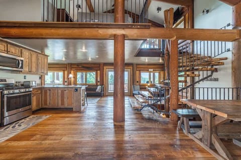 This home is ready for you to hang your hat here in MT!