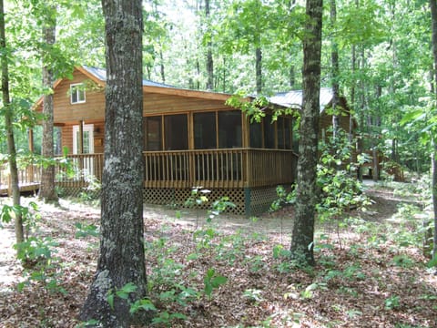 Summer Shade Cabin At Cumberland Plateau Retreat