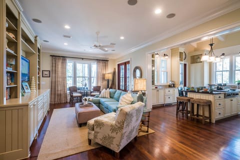 First Floor: Living Room