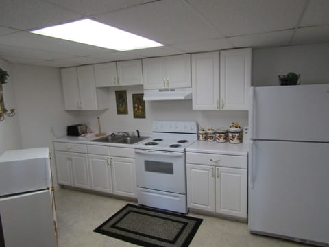 Downstairs kitchen