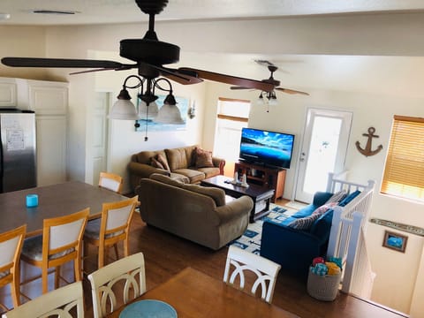 Open upstairs layout