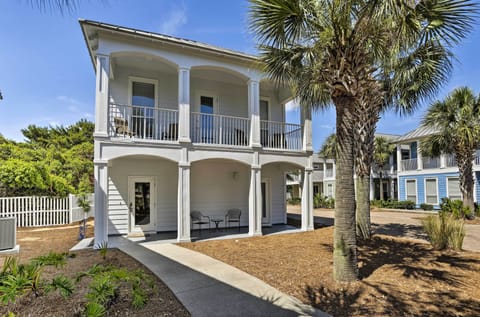 Miramar Beach Vacation Rental | 4BR | 3.5BA | 1,980 Sq Ft | Stairs Required