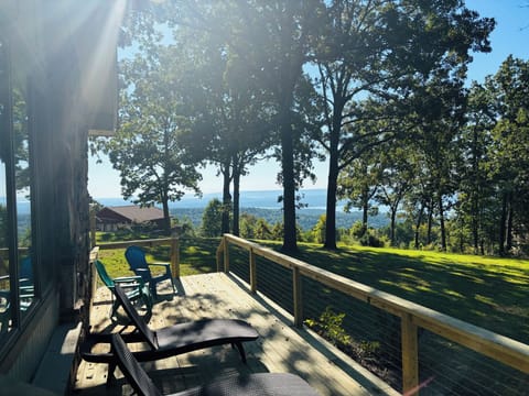 Large front deck with lake view