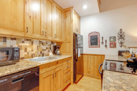 Kitchen | Cooking Basics | Drip Coffee Maker