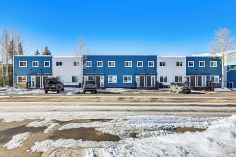 Condo Exterior | Surface Lot Parking (First-Come, First-Served)