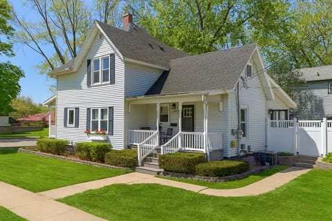 The Field House | Welcome