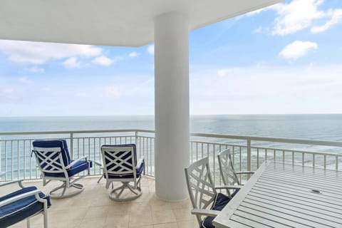 Welcome to Palacio Penthouse 1902!