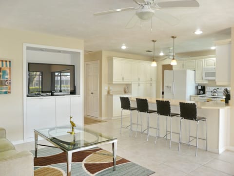 Part of the family room area, large kitchen countertop to enjoy!