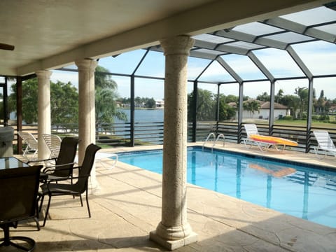Lanai, large 15'x26' heated pool, all rooms have sliding door access to pool!