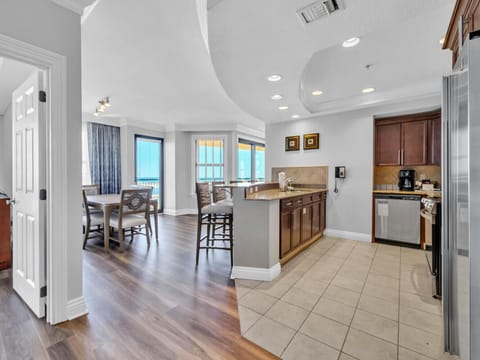 Fully stocked kitchen with updated appliances
