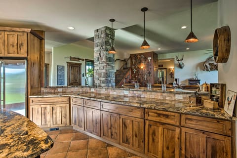 Slice and dice a delicious feast for the whole group.