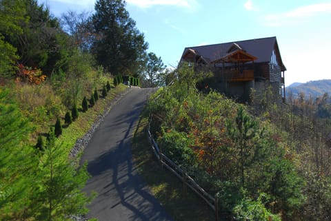 180 foot private driveway
