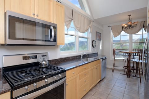 Kitchen with views, everything needed for any meal