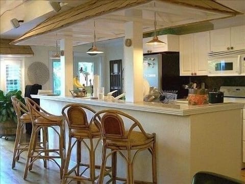 The Chef has room for the whole crowd