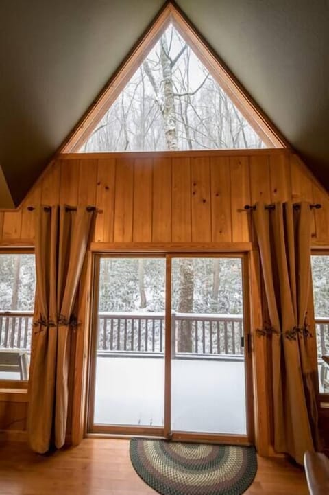 2ac5ff13 c710 4530 8a13 0bdbf821f759