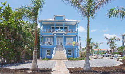 270 Palermo Circle
