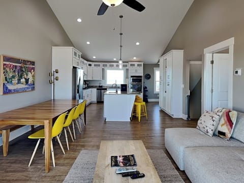 Dining - Open Concept Living/Dining Area