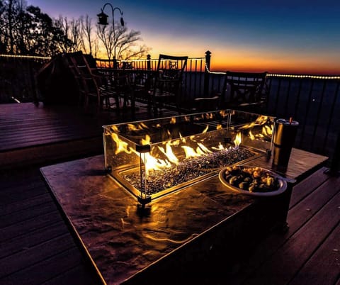 Dinner by the fire pit is very nice