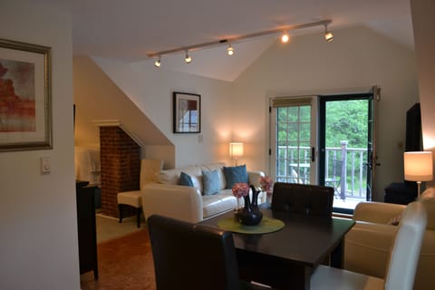 Dining Area, Living Room, and Deck!