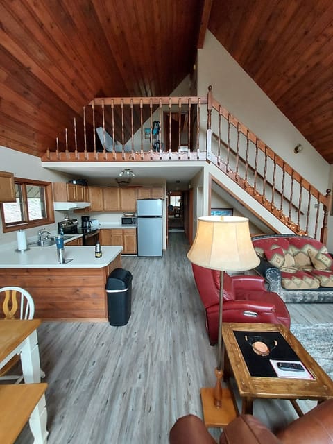 Living room, dining room, kitchen,3rd floor loft