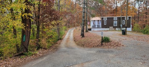 Main driveway into cabin