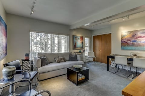 Living room faces Washington Street