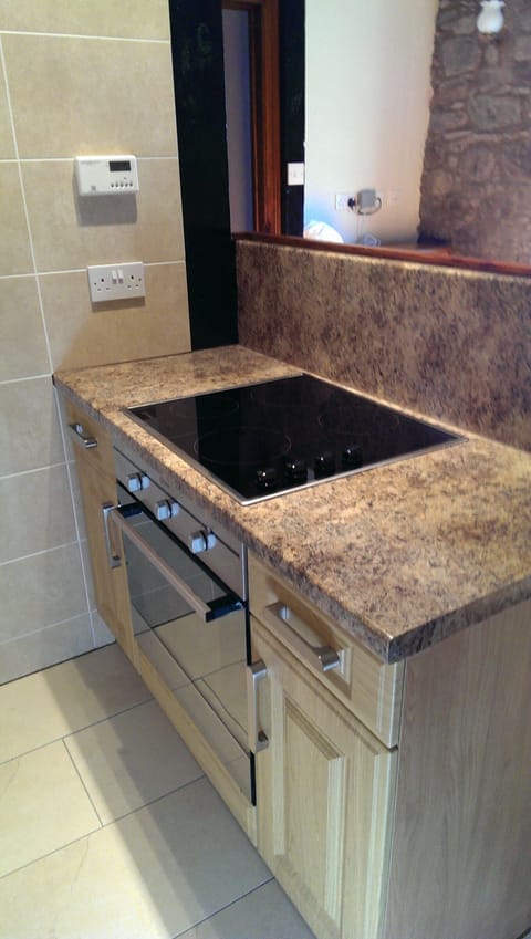 ceramic hob and oven