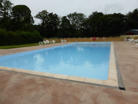 Heated outdoor swimming pool end of May to early September. 