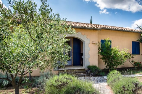 view of the house from the front garden