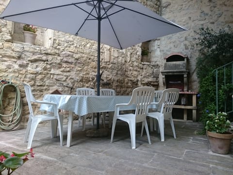 Terrace and barbecue