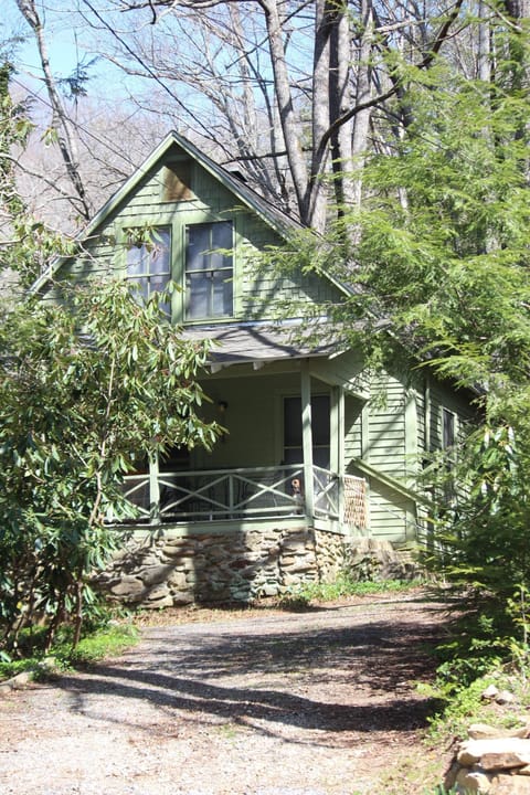 1914 cabin is one of the earlier buildings in Montreat.