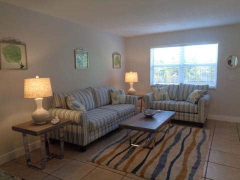 Living Rm