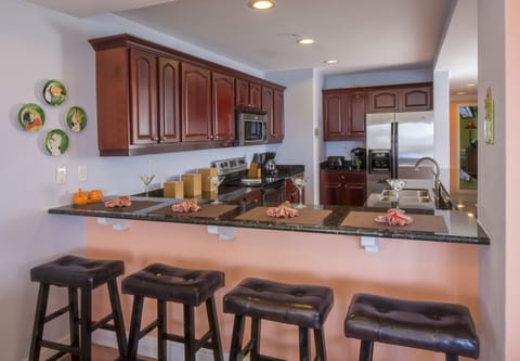 Fully equipped kitchen