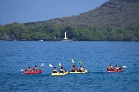 Close But Far.... Cool da Heels Cottage in Captain Cook