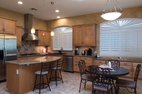 Large Kitchen with Lots of Counter Space