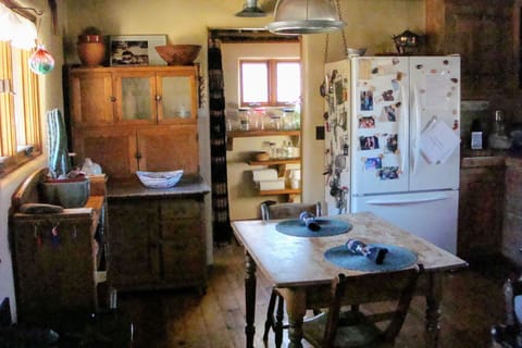 Kitchen & Large Pantry