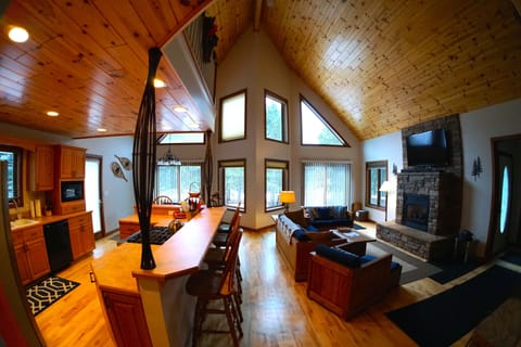 Welcome to the Pleasantview Chalet