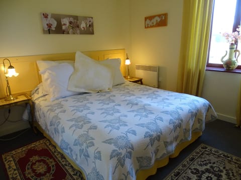 Double bedroom, all beds can be reconfigured to single beds if required