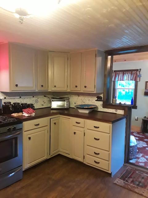 kitchen view to entry